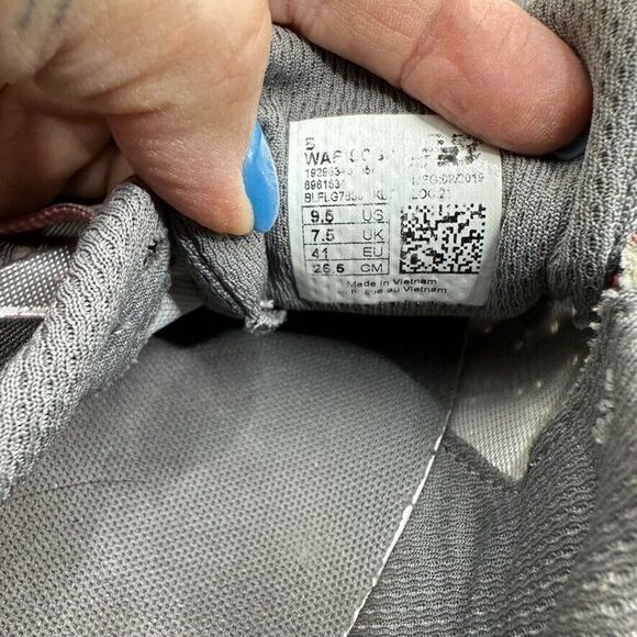 New Balance Womens 9.5 Arishi v2 Running Fresh Foam WARISCG2 Gray Pink Grey - Picture 7 of 15